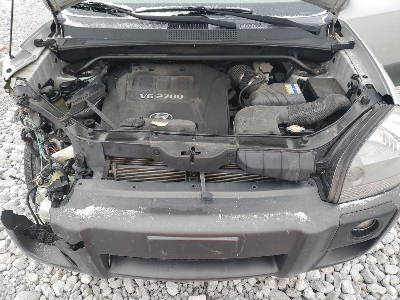 2008 Hyundai Tucson Se VIN: KM8JN12D28U765643 Lot: 87347584