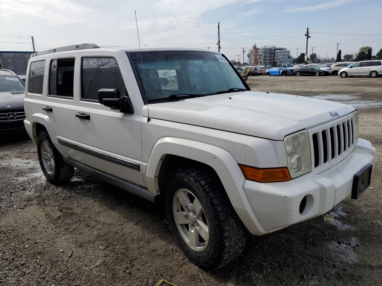 2006 Jeep Commander - Image 4