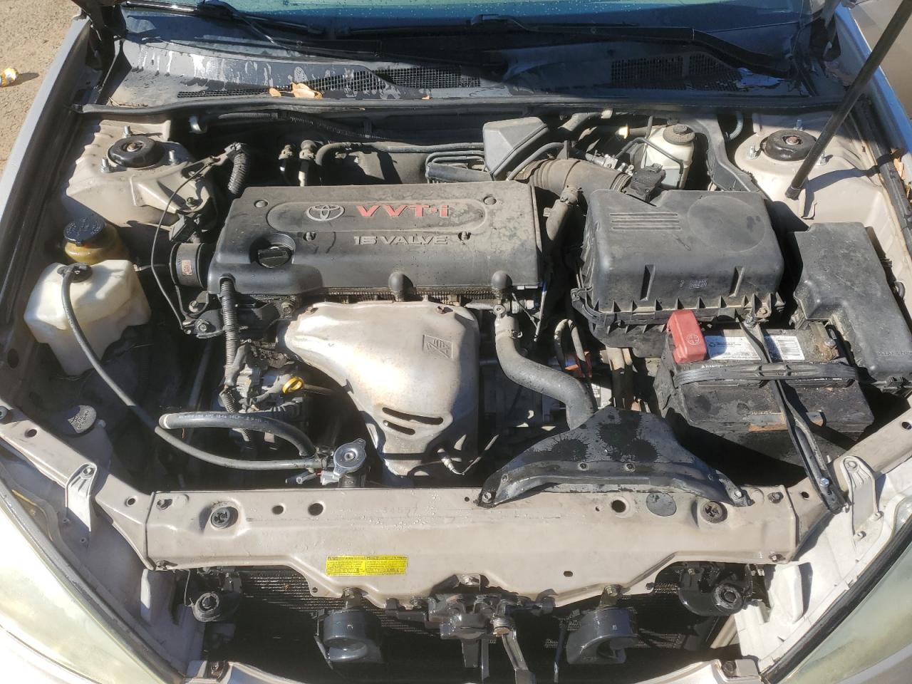 2004 Toyota Camry - Image 11