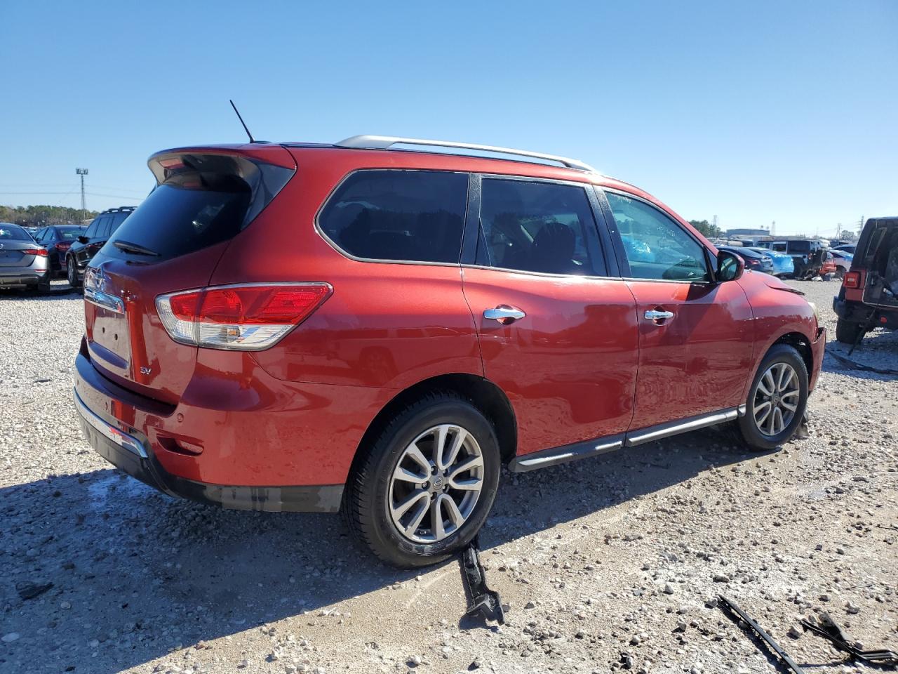 2014 Nissan Pathfinder - Image 3