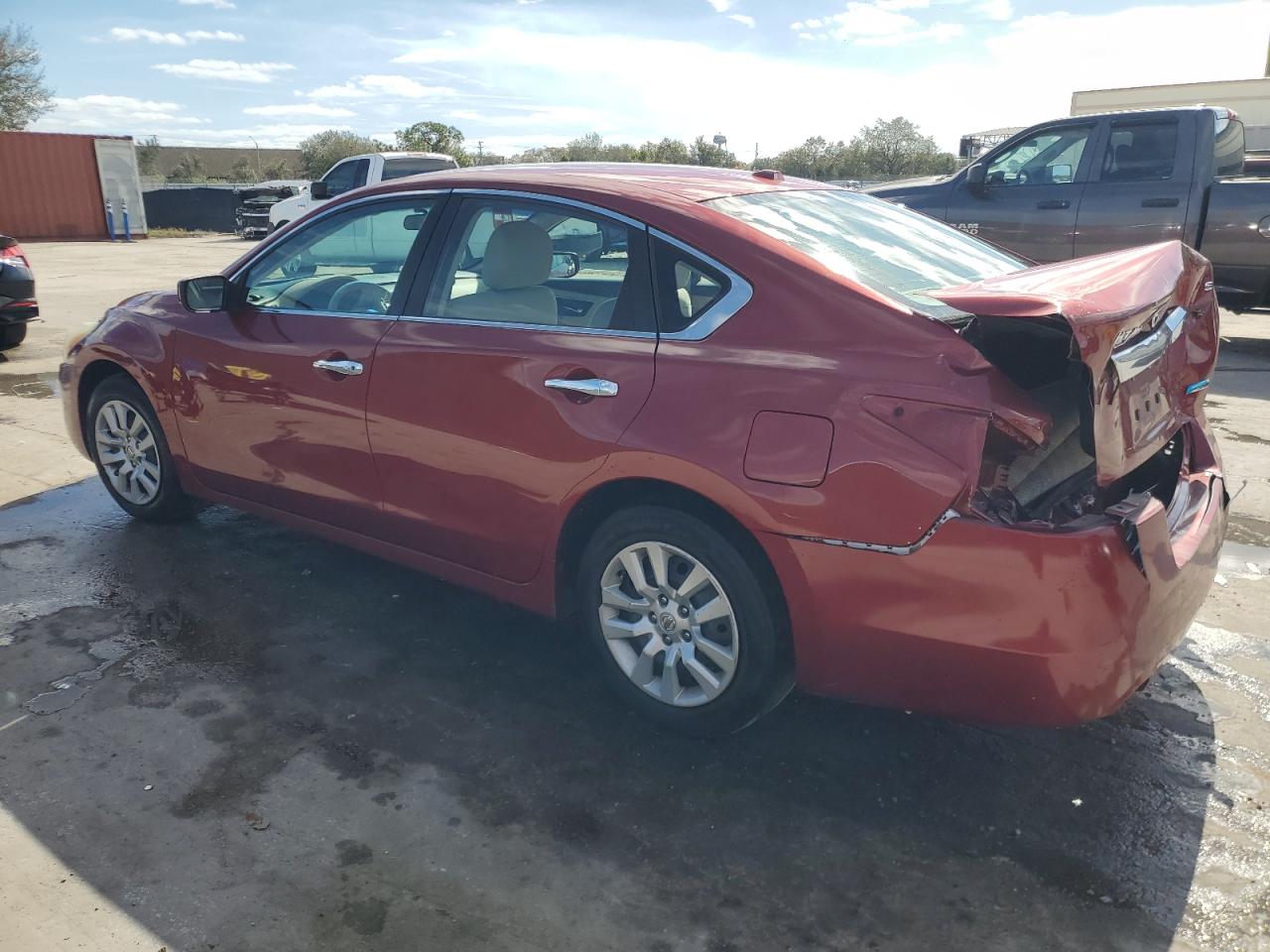 2014 Nissan Altima - Image 2