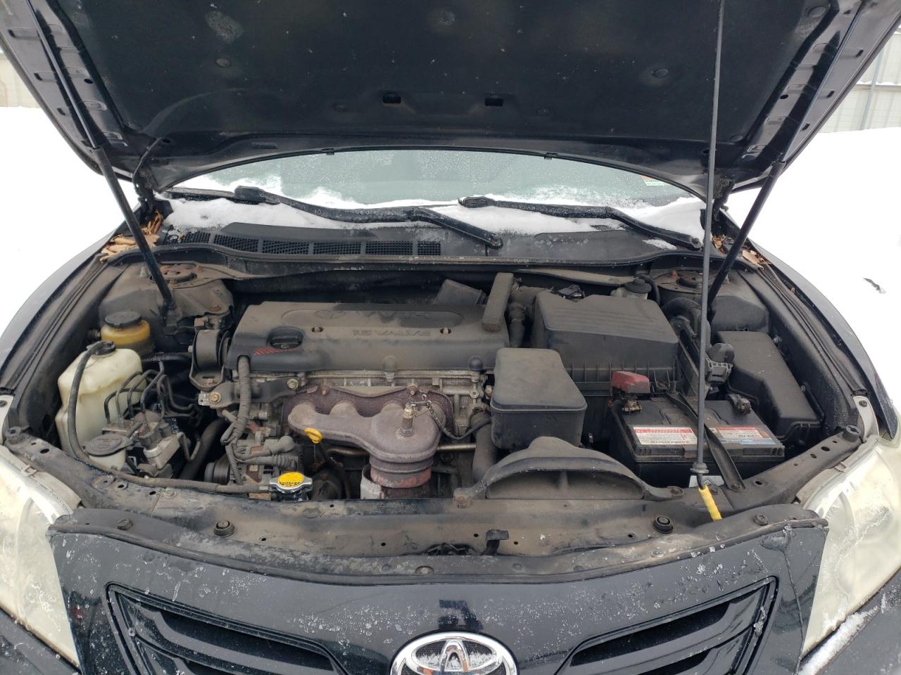 2009 Toyota Camry - Image 11