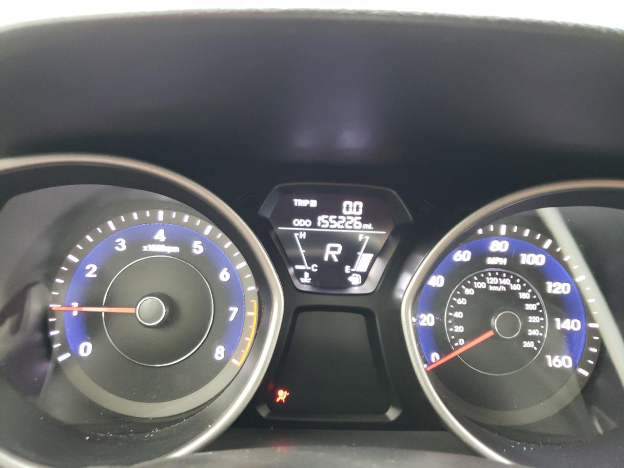 2013 Hyundai Elantra - Image 9