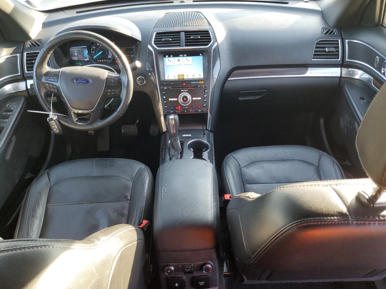 2018 Ford Explorer - Image 8