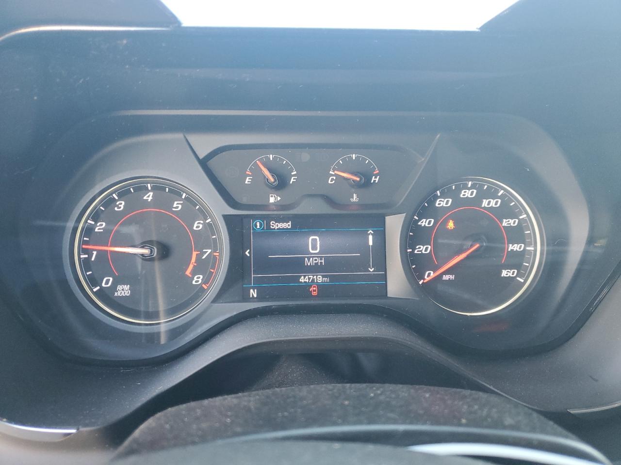 2023 Chevrolet Camaro - Image 9