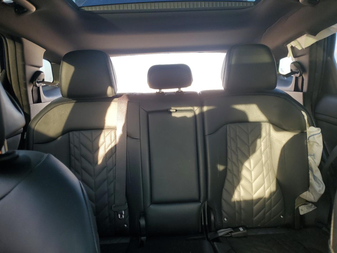 2024 Kia Sportage - Image 10