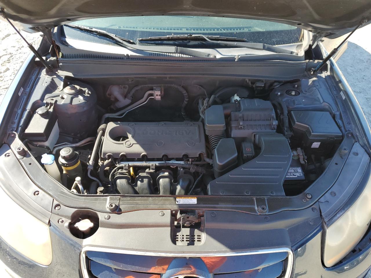 2011 Hyundai Santa Fe - Image 13