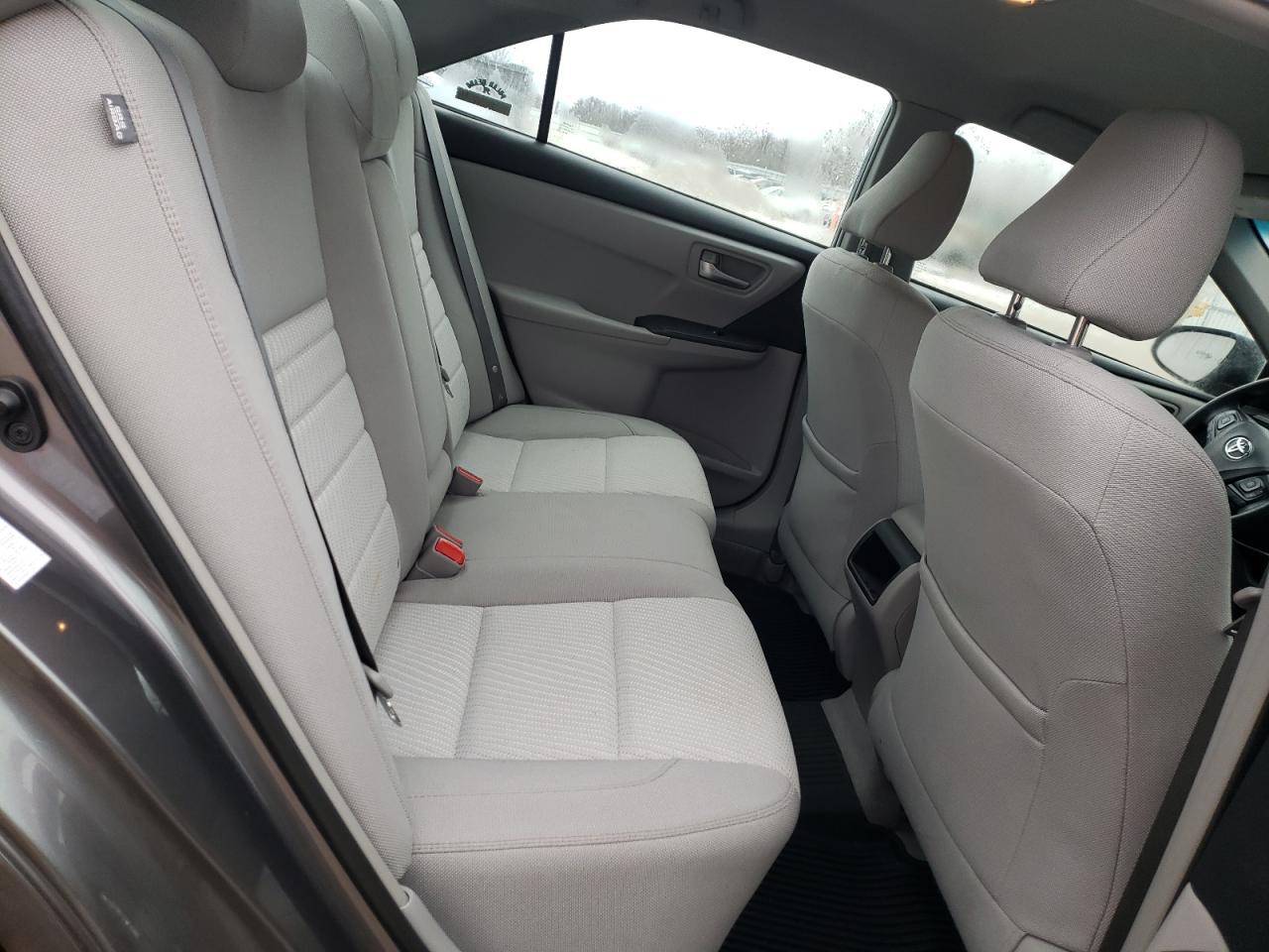 2016 Toyota Camry - Image 10