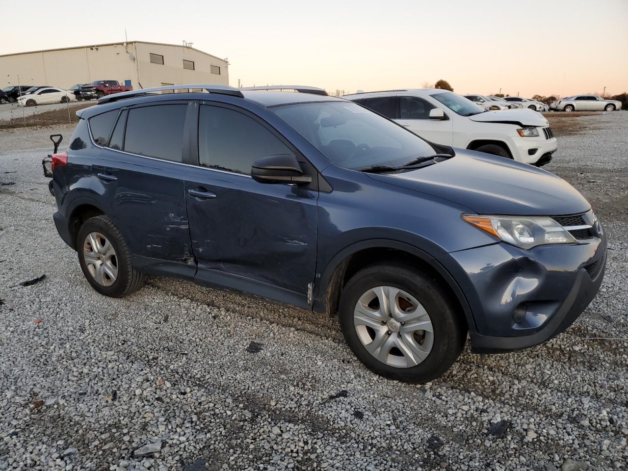 2014 Toyota RAV 4 - Image 4