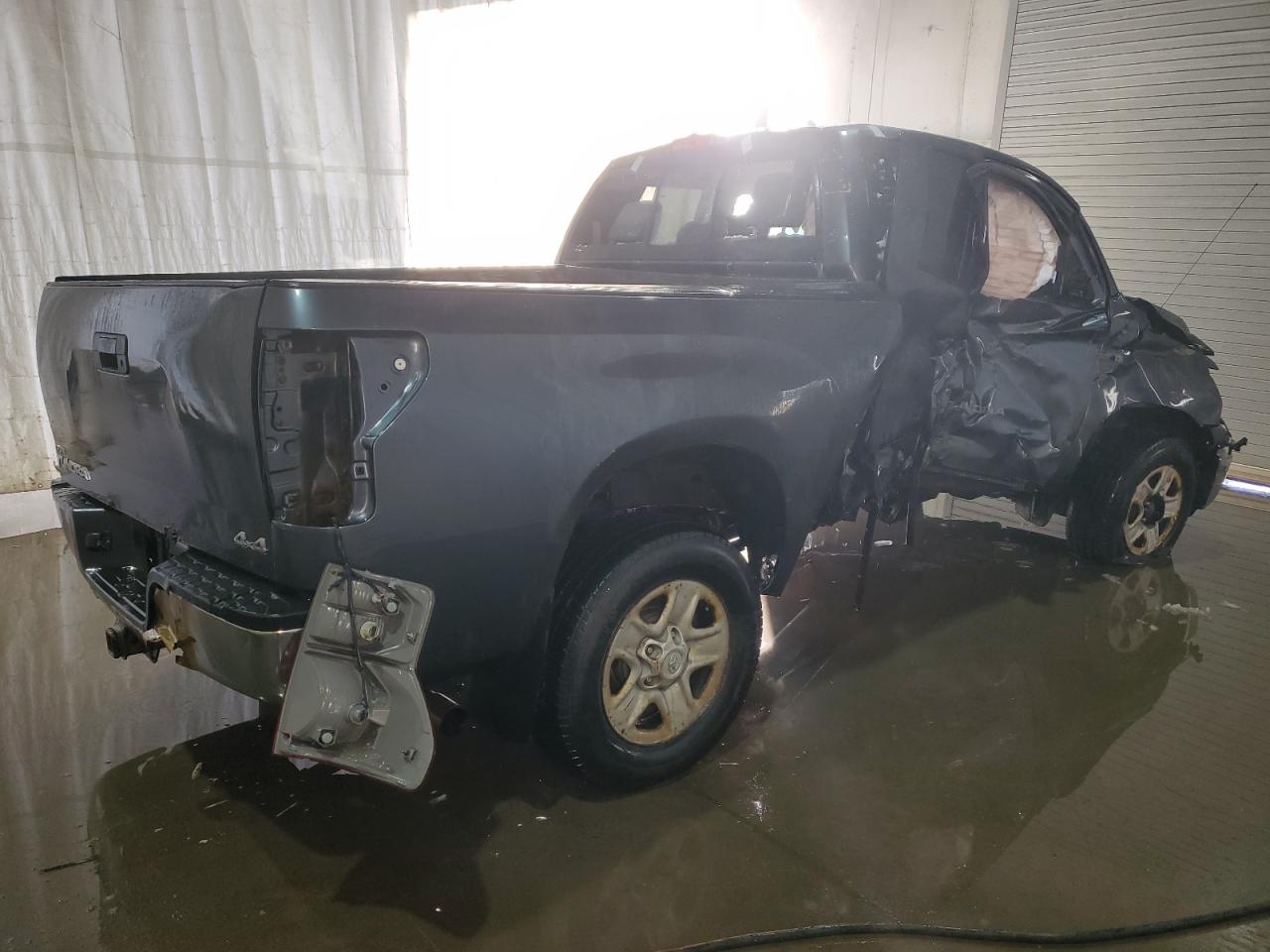 2010 Toyota Tundra - Image 3