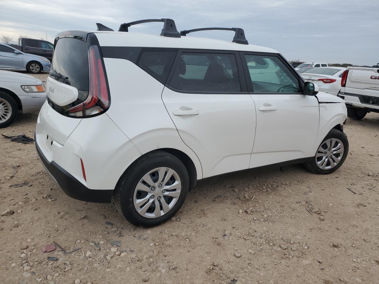 2023 Kia Soul - Image 3
