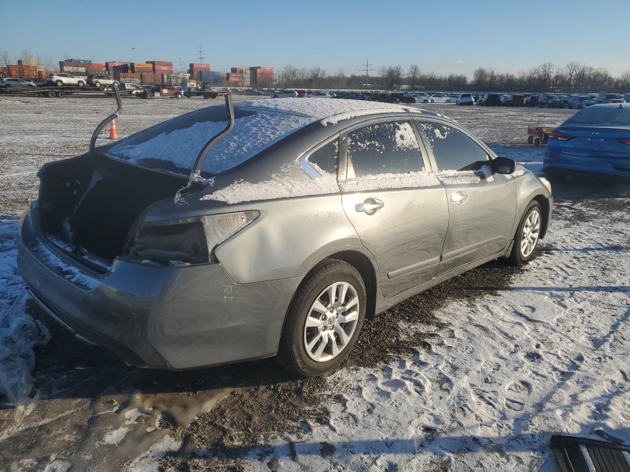 2015 Nissan Altima - Image 3