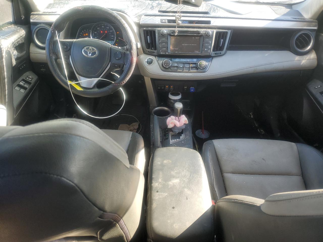 2014 Toyota RAV 4 - Image 8