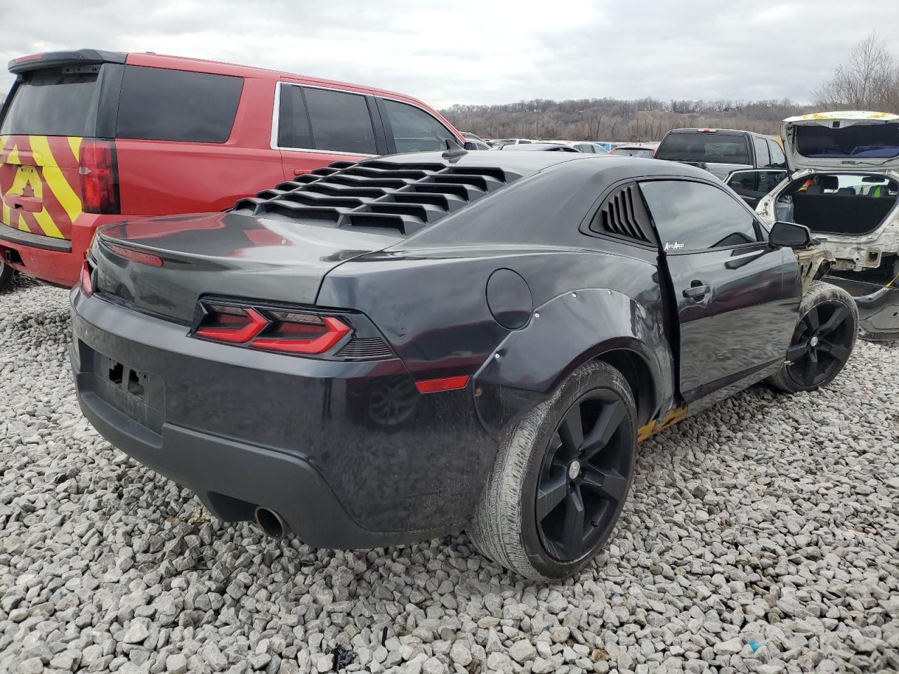 2011 Chevrolet Camaro - Image 3