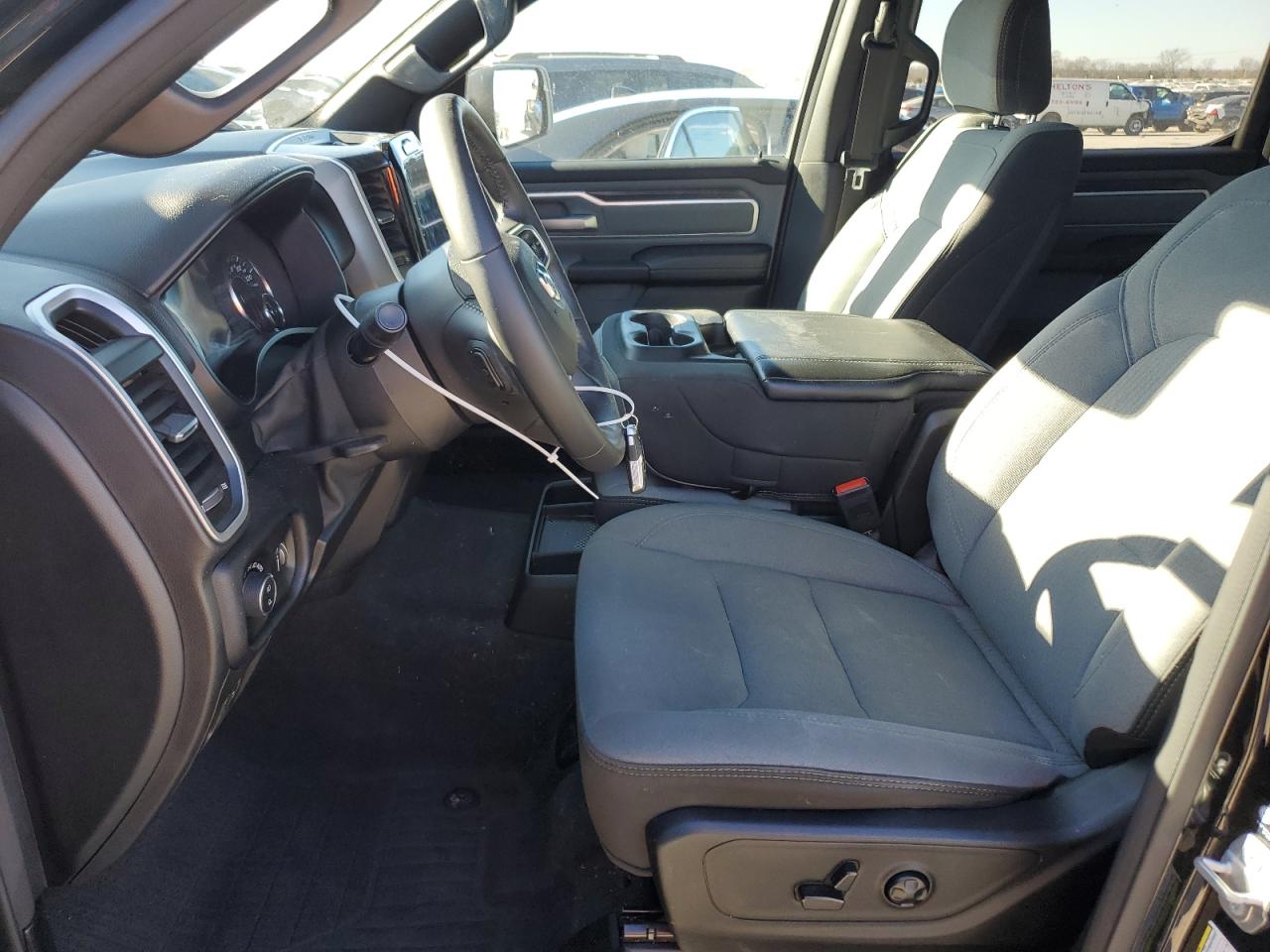 2021 RAM 1500 - Image 7