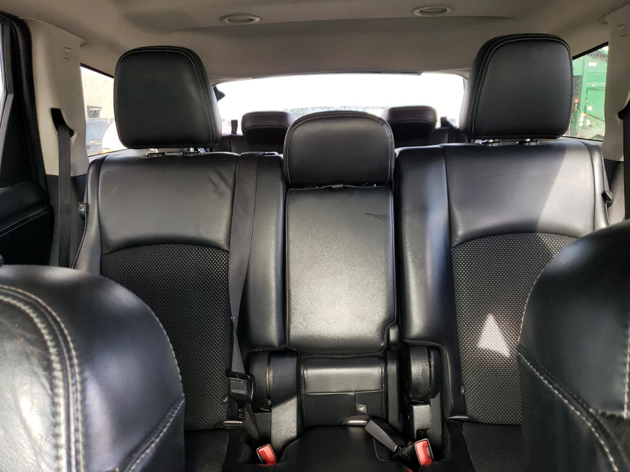 2018 Dodge Journey - Image 10