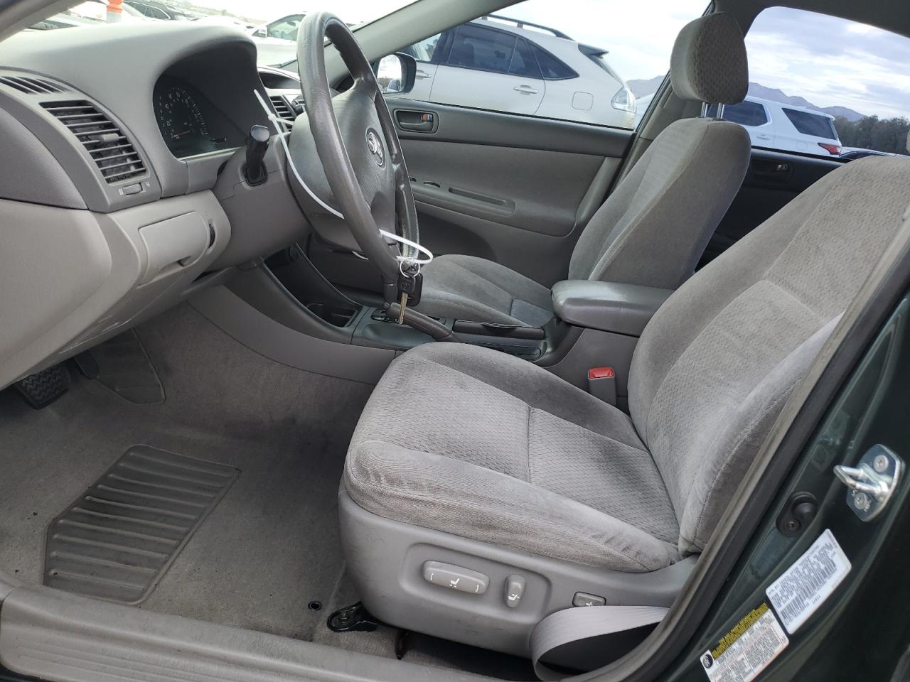 2004 Toyota Camry - Image 7