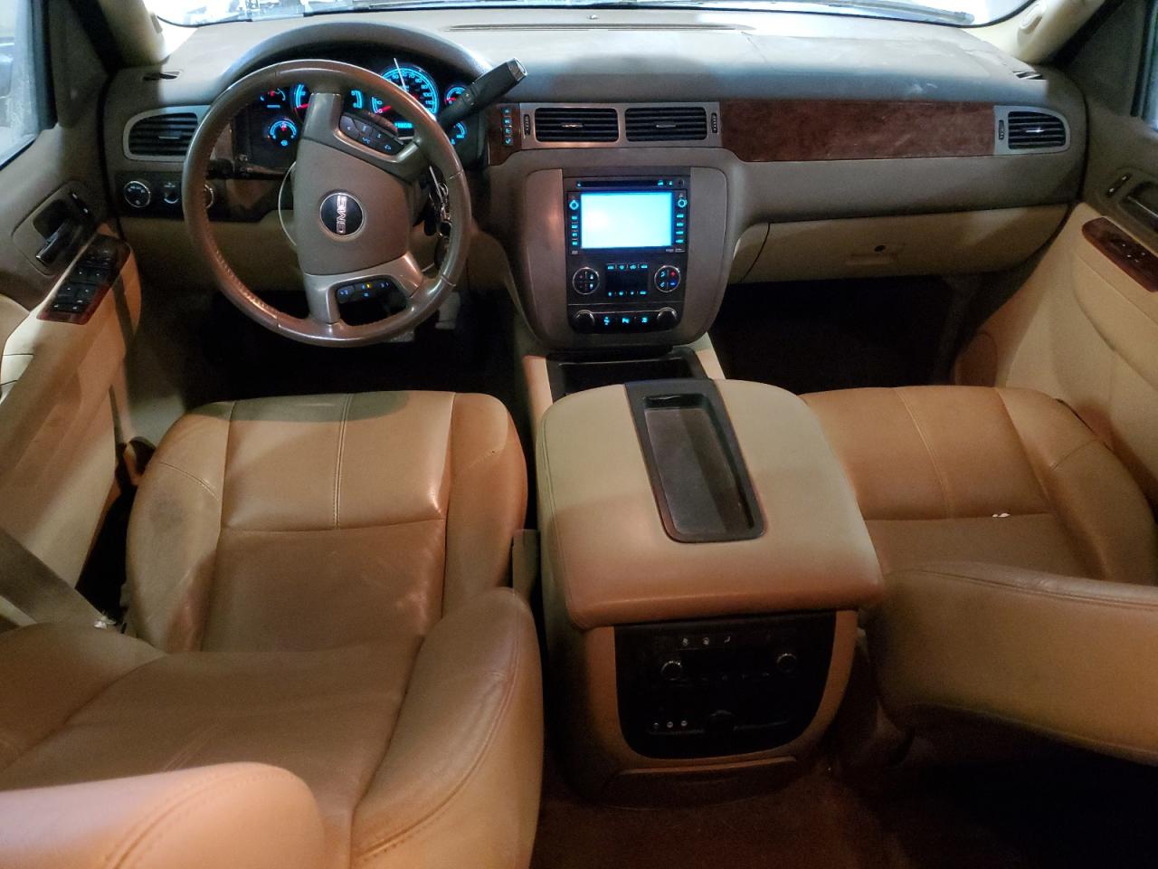 2011 GMC Yukon - Image 8