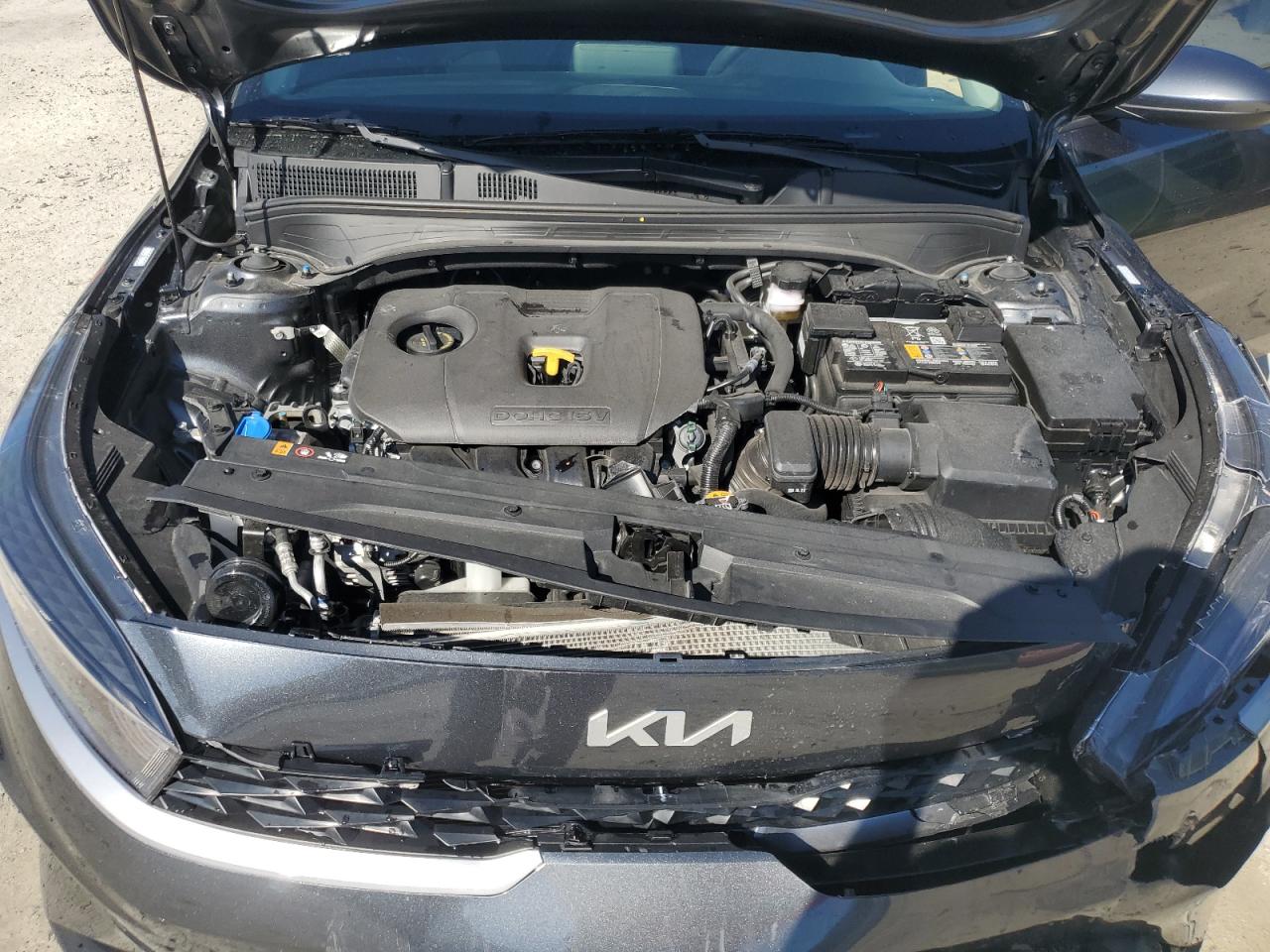 2024 Kia Forte - Image 11