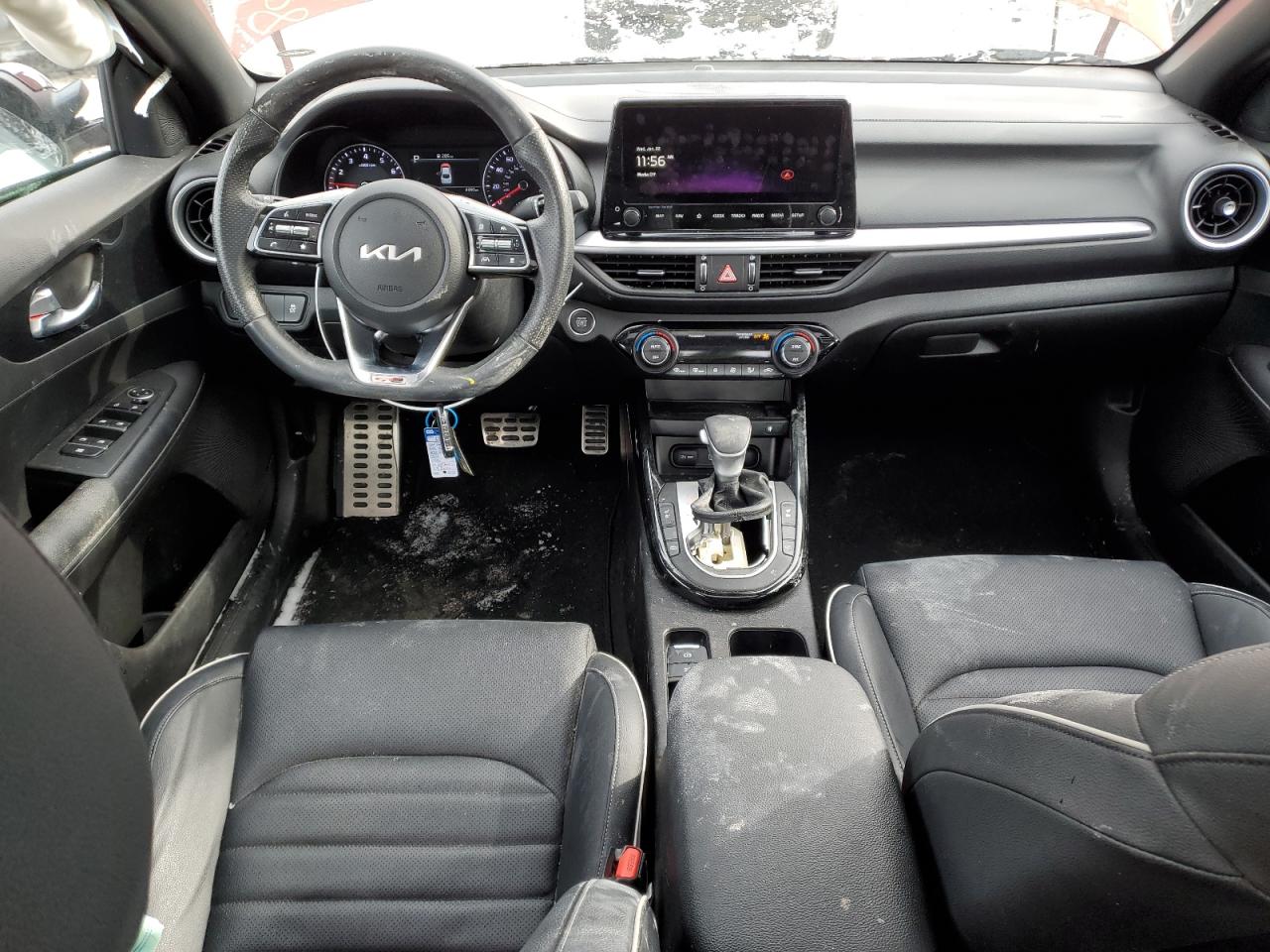 2023 Kia Forte - Image 8