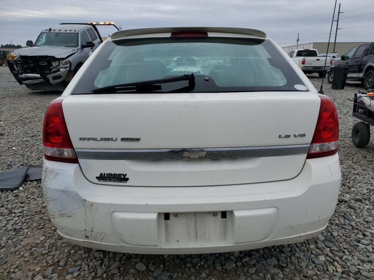 2005 Chevrolet Malibu - Image 6