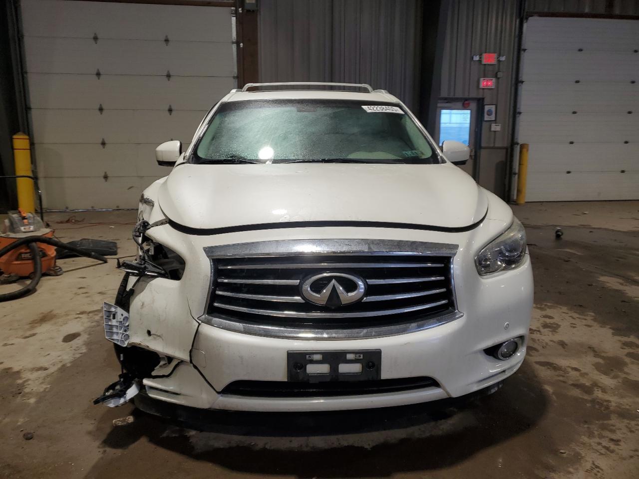 2015 Infiniti QX60 - Image 5