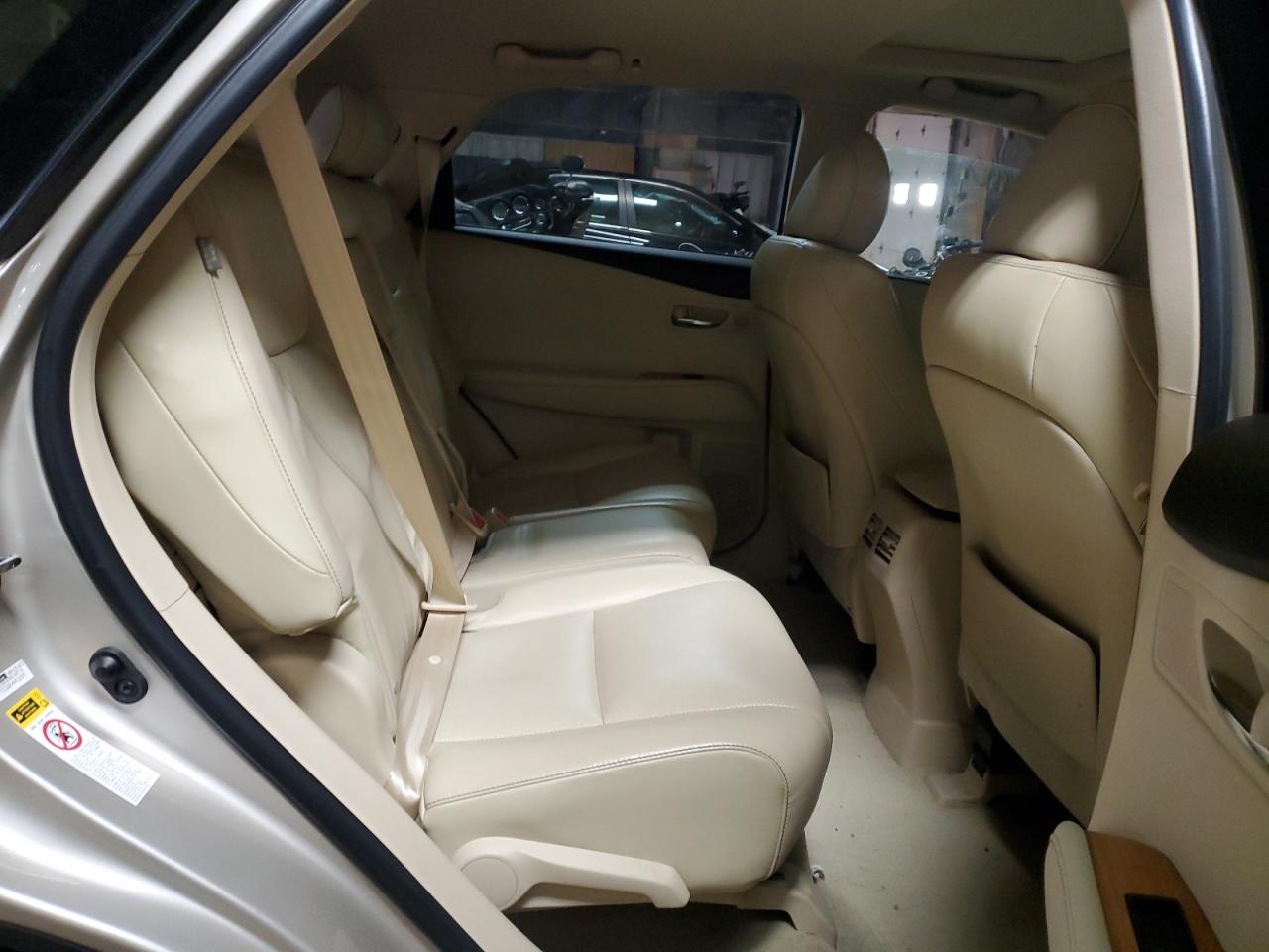 2015 Lexus RX - Image 11