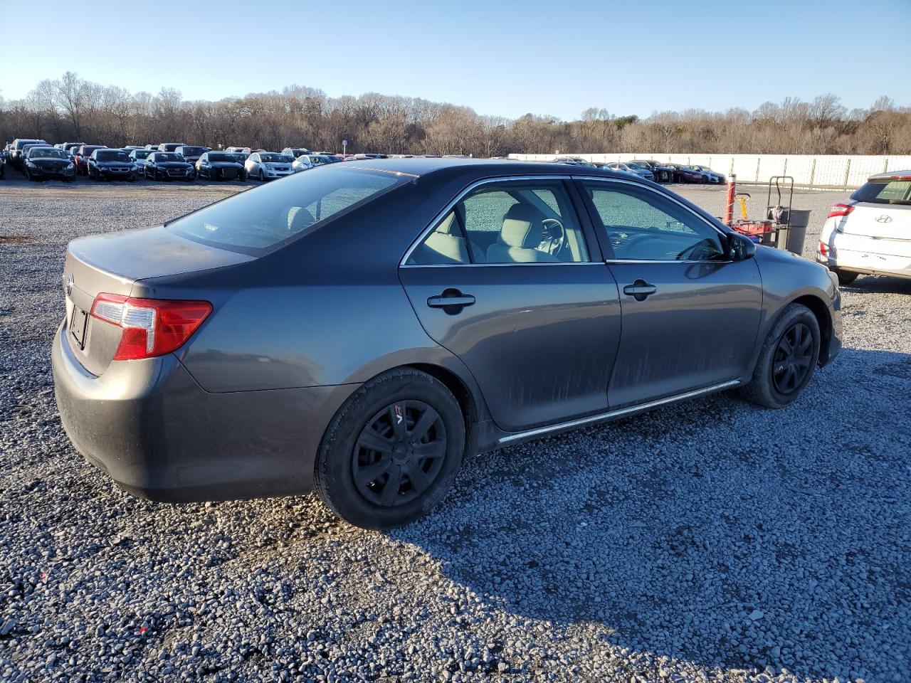 2014 Toyota Camry - Image 3