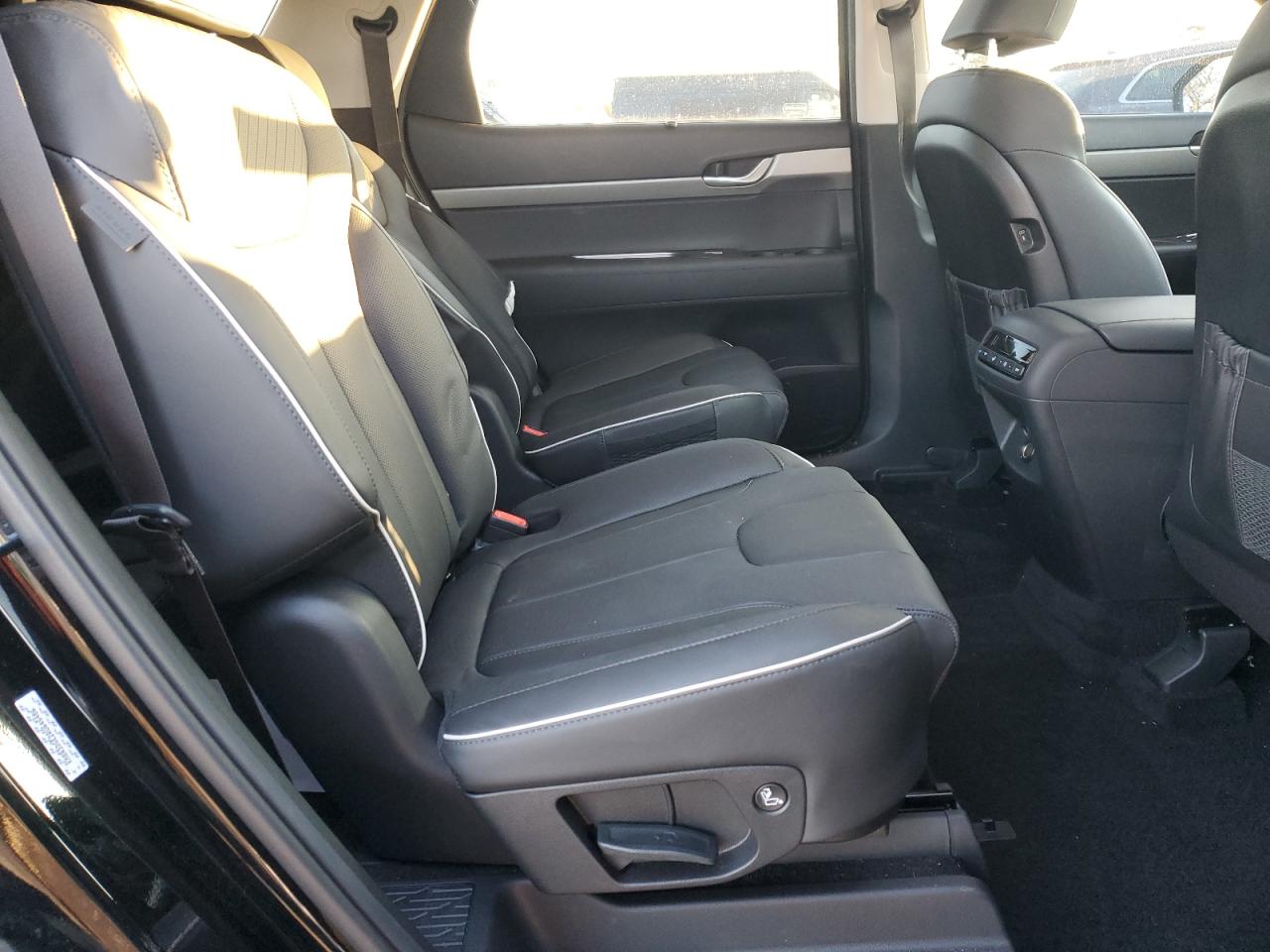 2024 Hyundai Palisade - Image 11