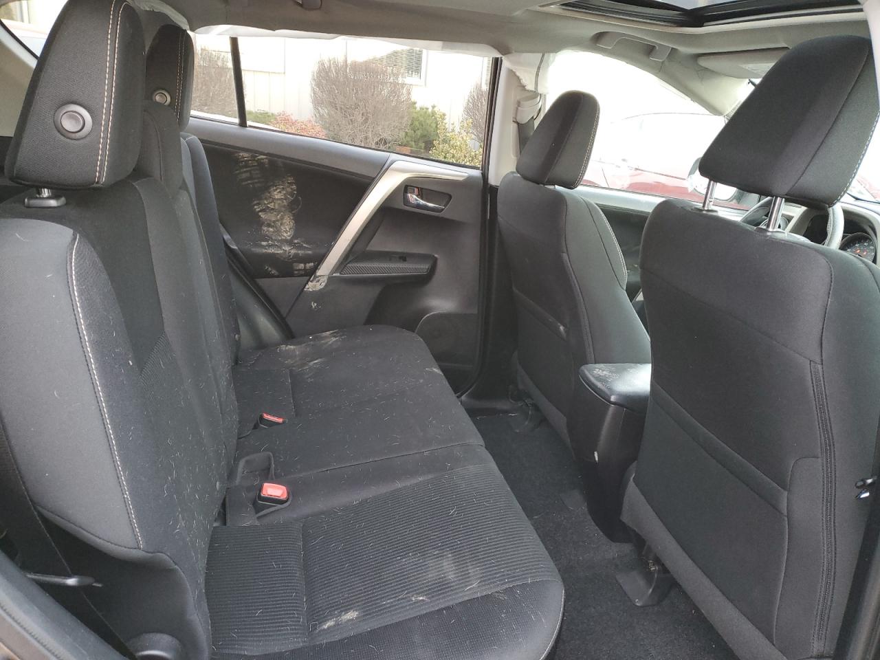 2014 Toyota RAV 4 - Image 11