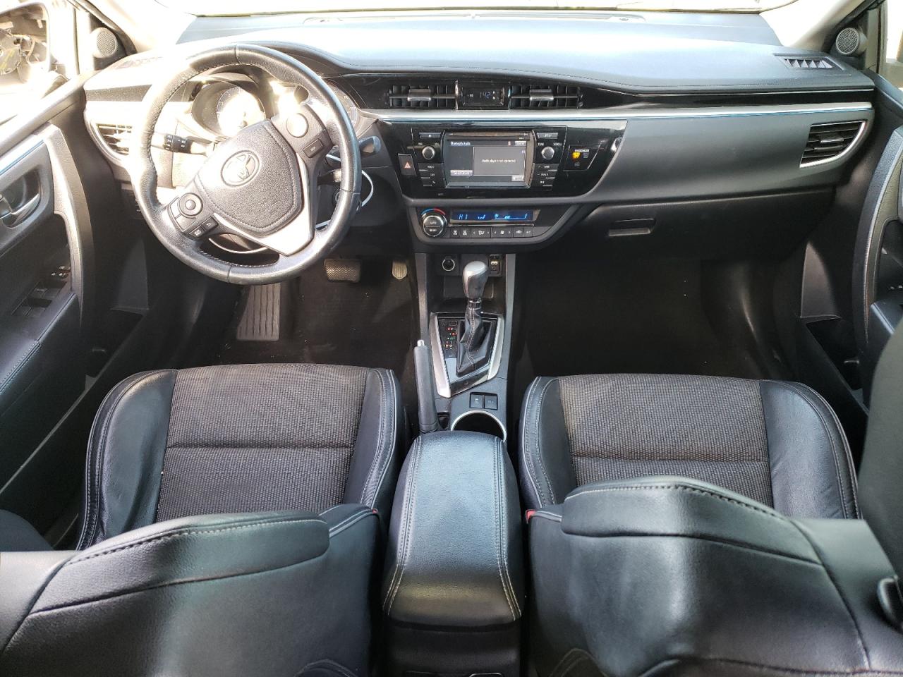 2015 Toyota Corolla - Image 8