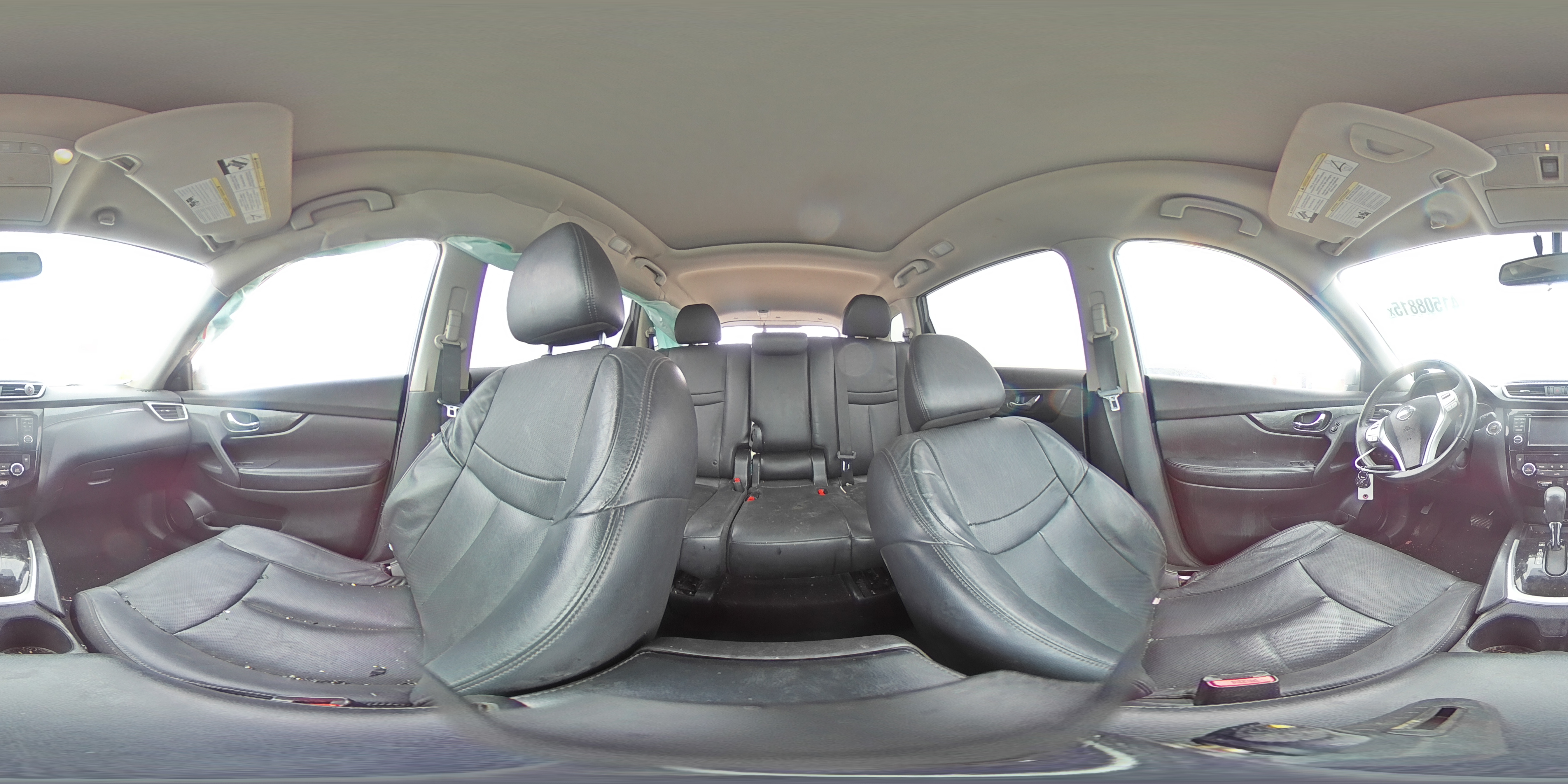 2015 Nissan Rogue - Image 13