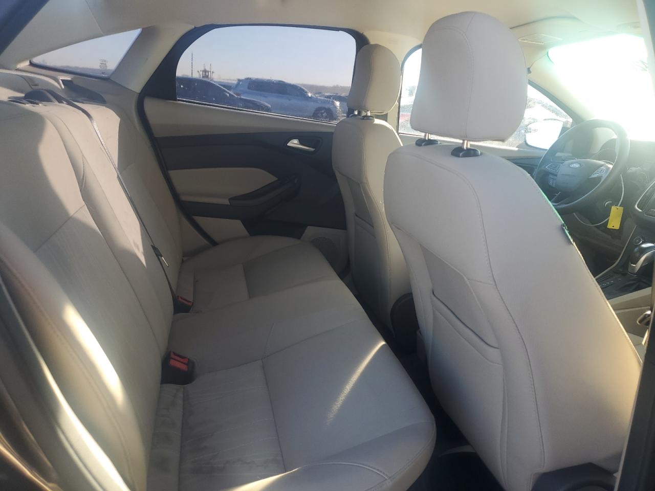 2015 Ford Focus - Image 11