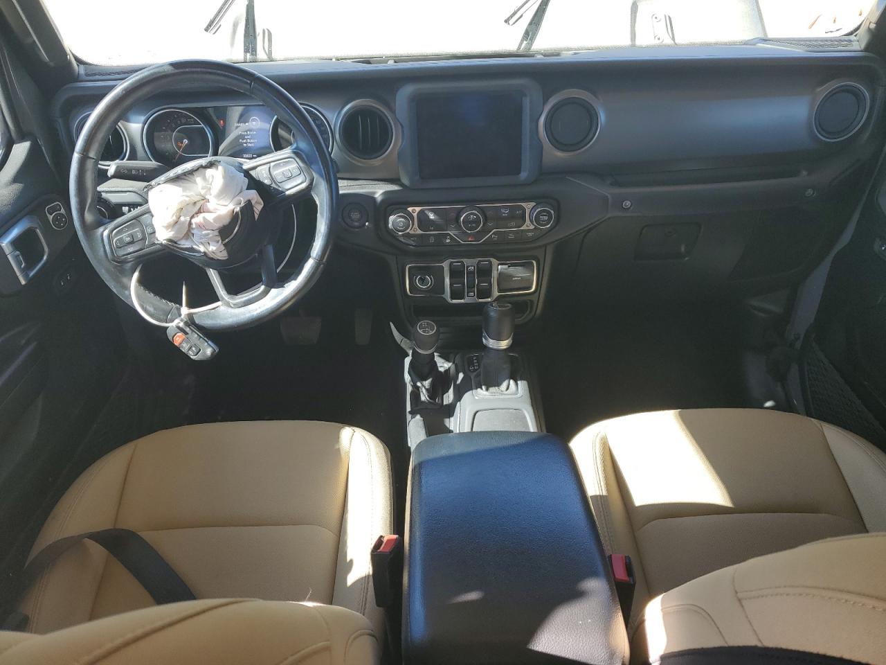 2021 Jeep Gladiator - Image 8