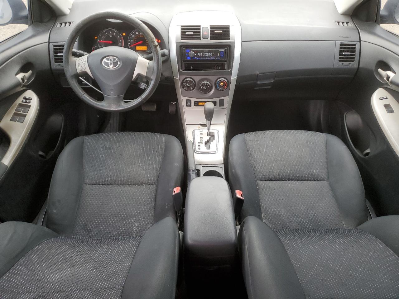 2010 Toyota Corolla - Image 8