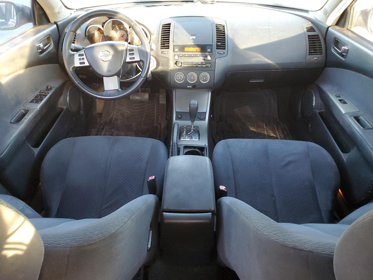 2006 Nissan Altima - Image 8