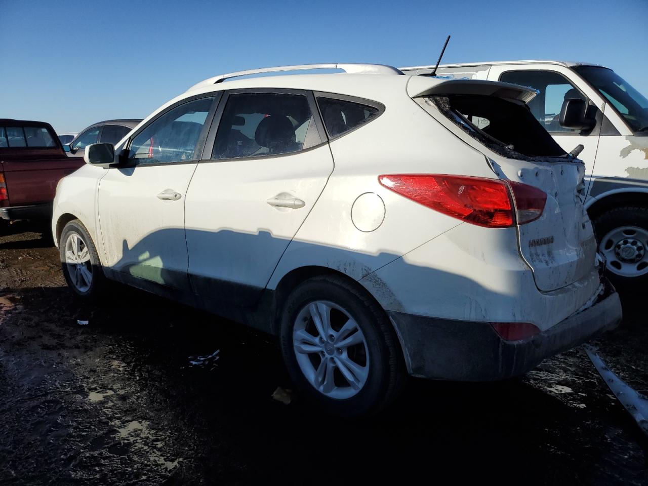 2011 Hyundai Tucson - Image 2