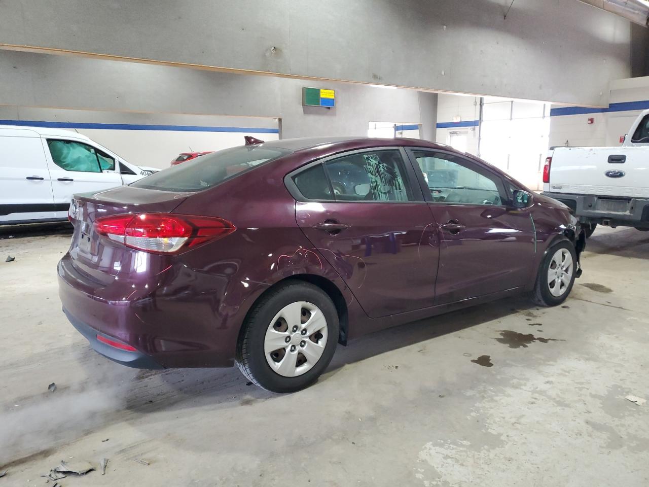 2017 Kia Forte - Image 3