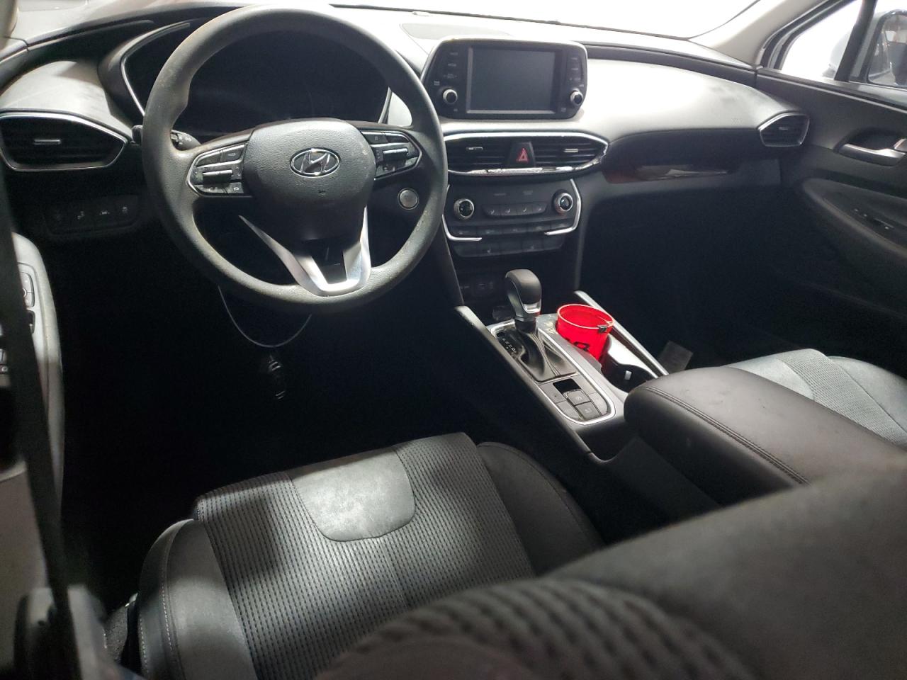 2020 Hyundai Santa Fe - Image 8