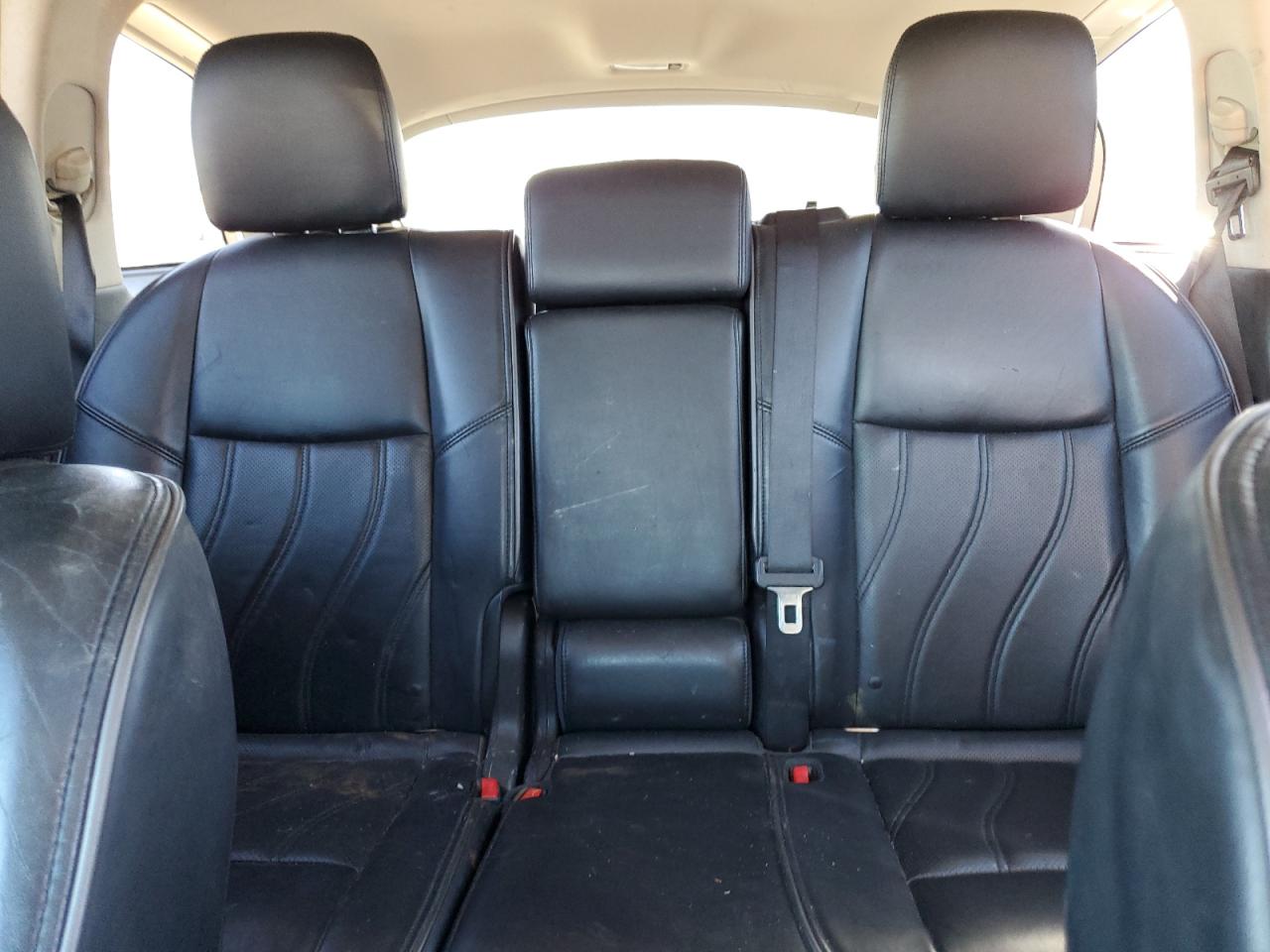 2013 Infiniti JX - Image 10