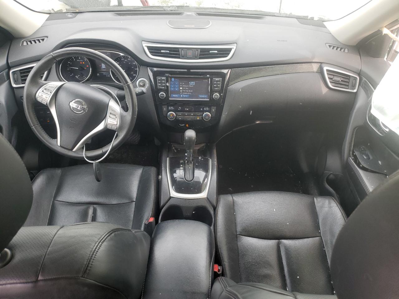 2015 Nissan Rogue - Image 8