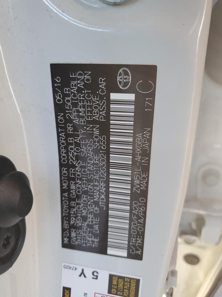 2016 Toyota Prius - Image 12