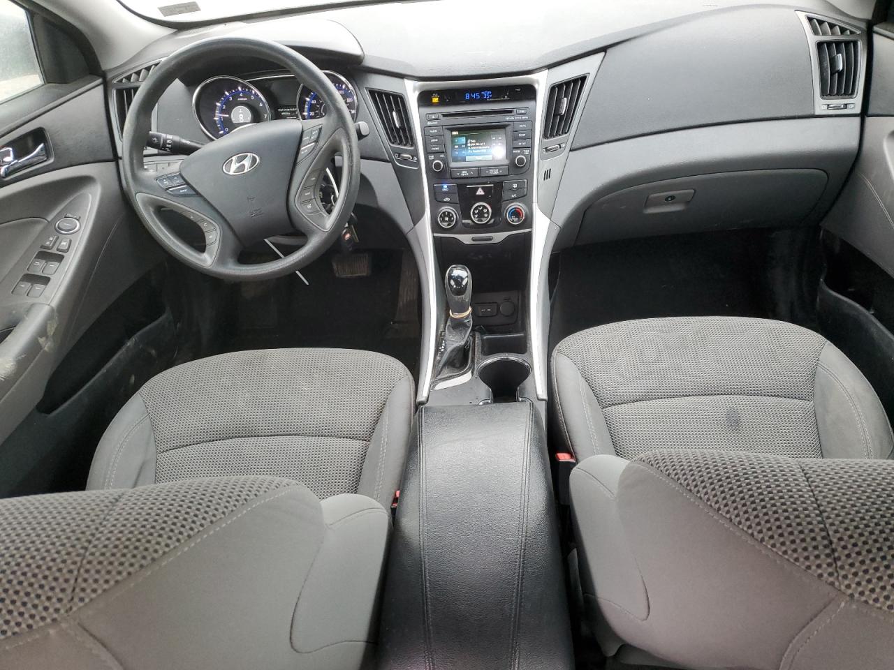 2014 Hyundai Sonata - Image 8
