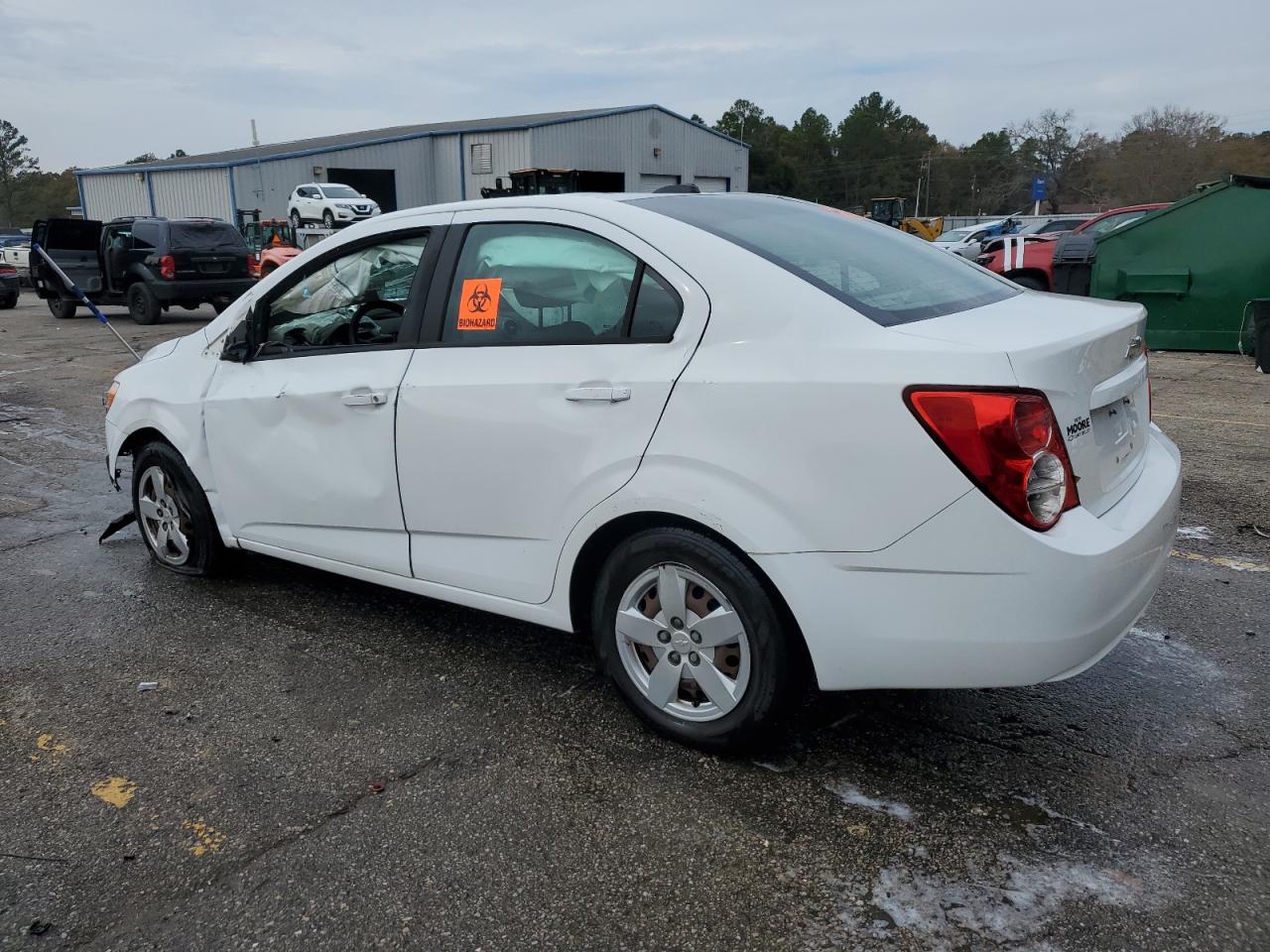 2015 Chevrolet Sonic - Image 2
