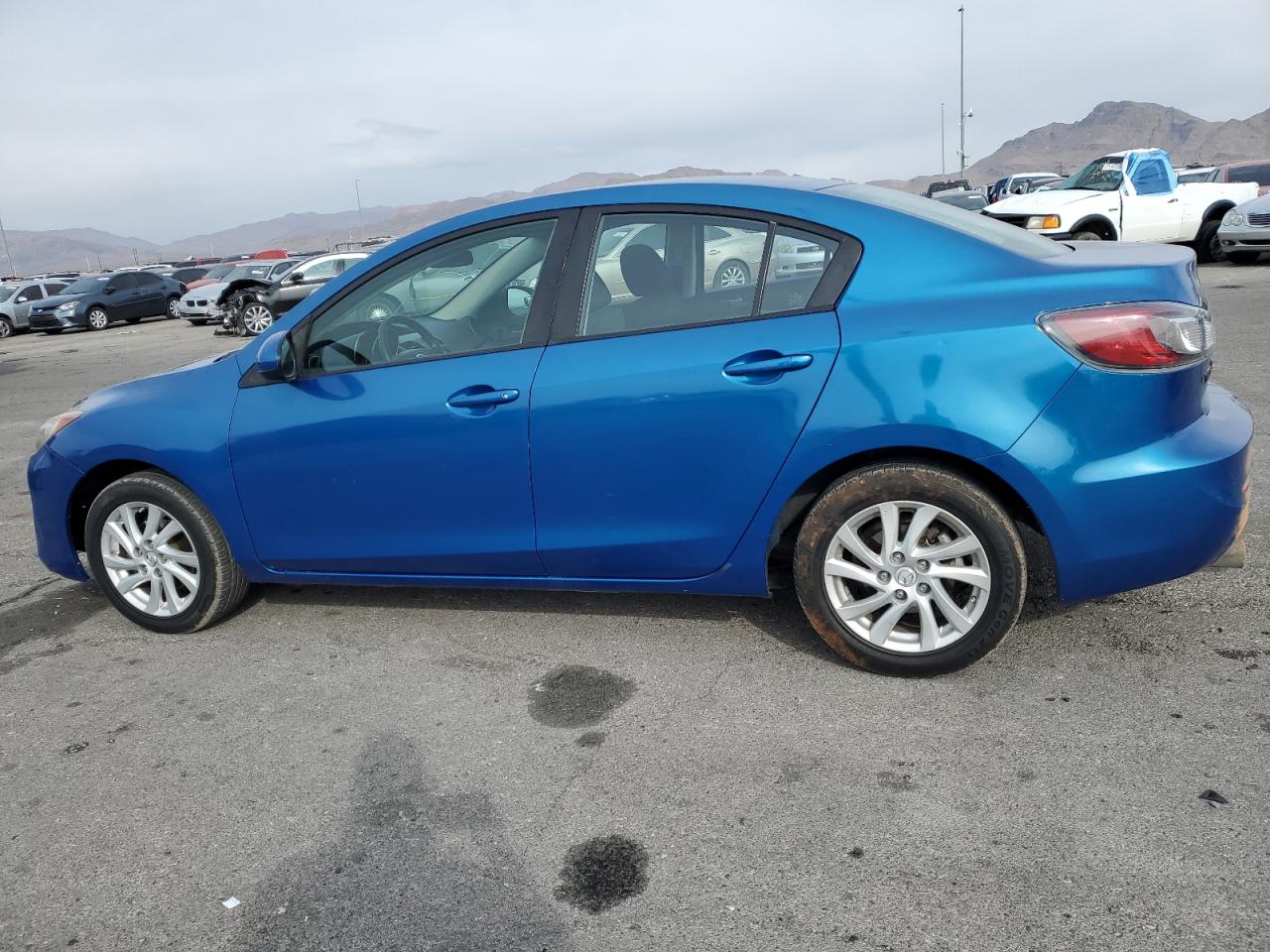 2012 Mazda 3 - Image 2