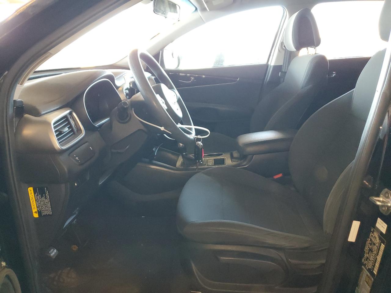 2016 Kia Sorento - Image 7