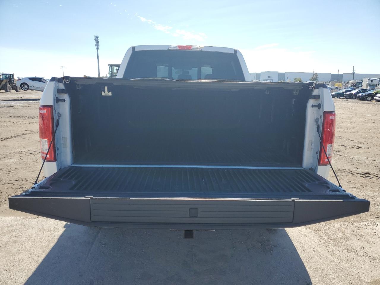 2017 Ford F-150 - Image 6