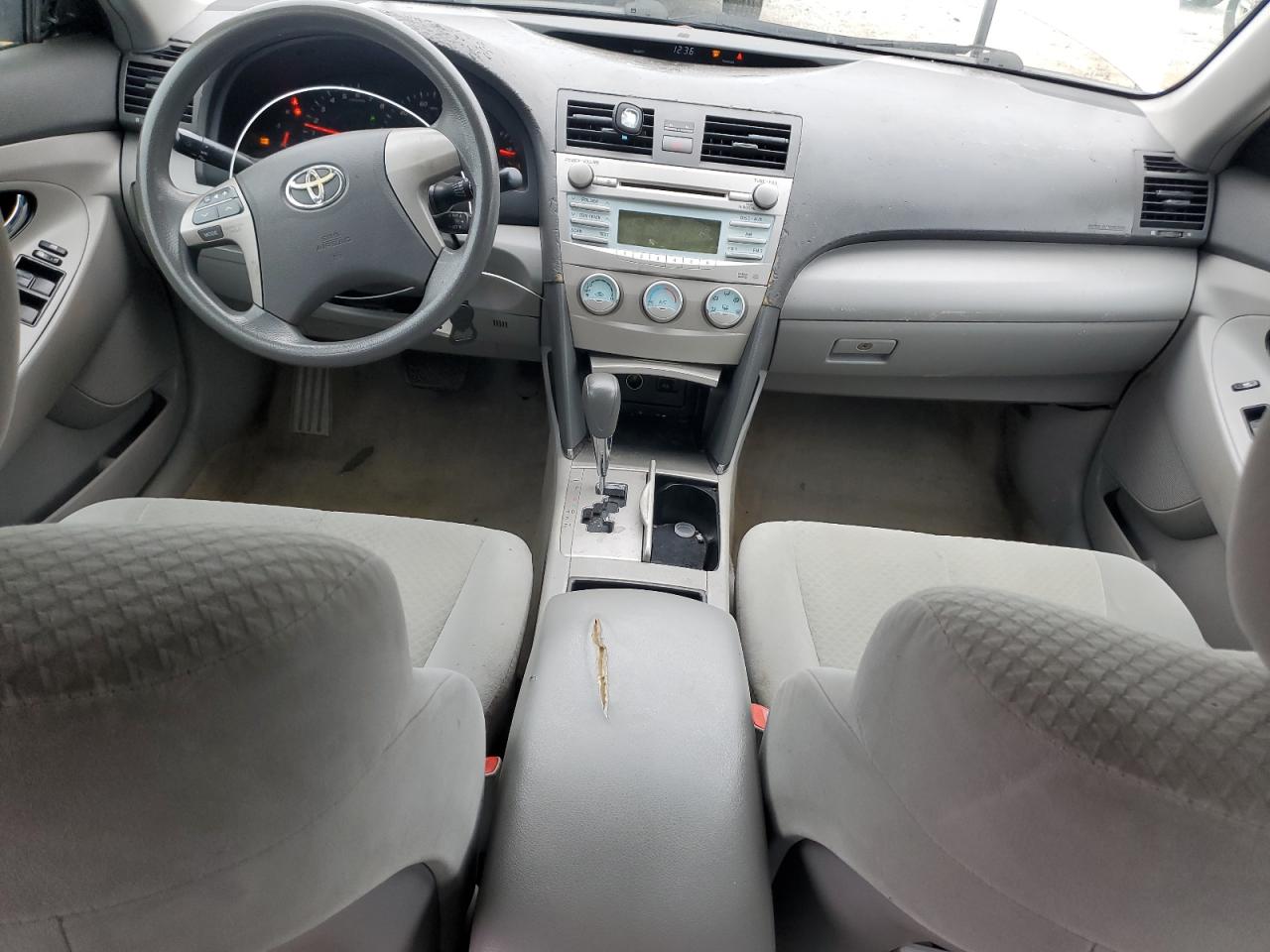 2009 Toyota Camry - Image 8