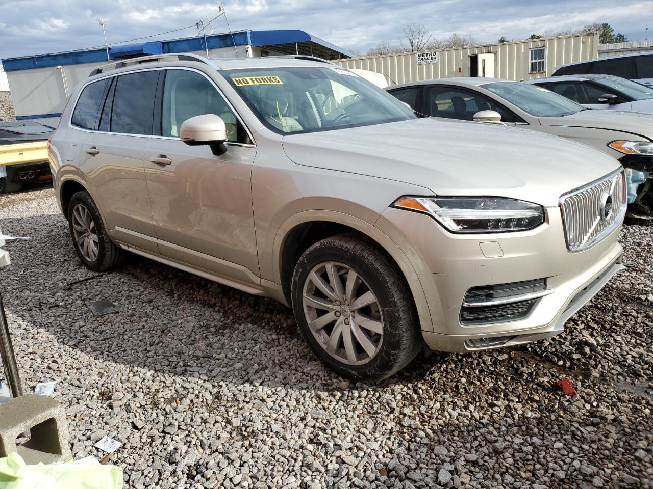 2016 Volvo XC90 - Image 4
