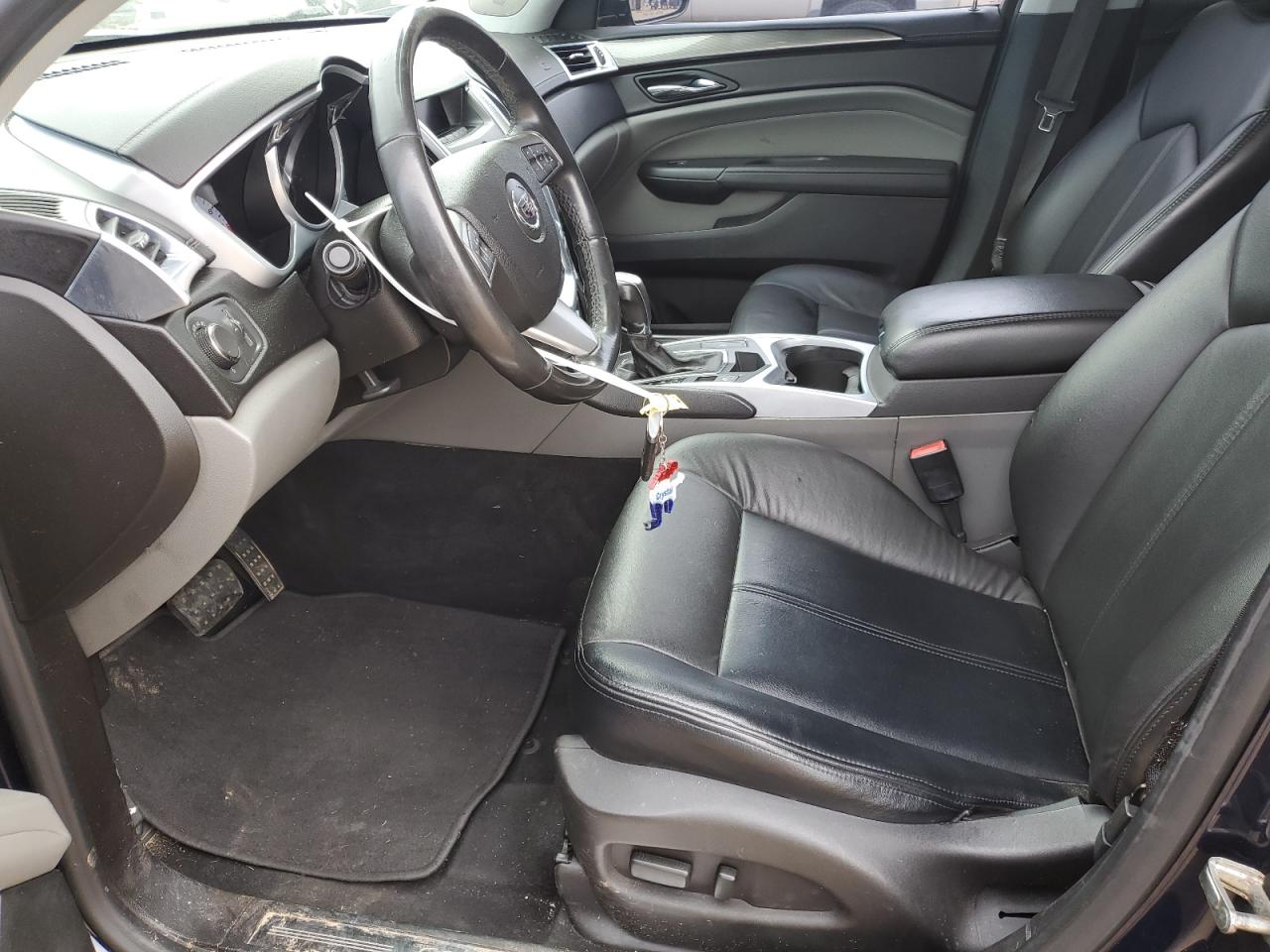 2010 Cadillac SRX - Image 7